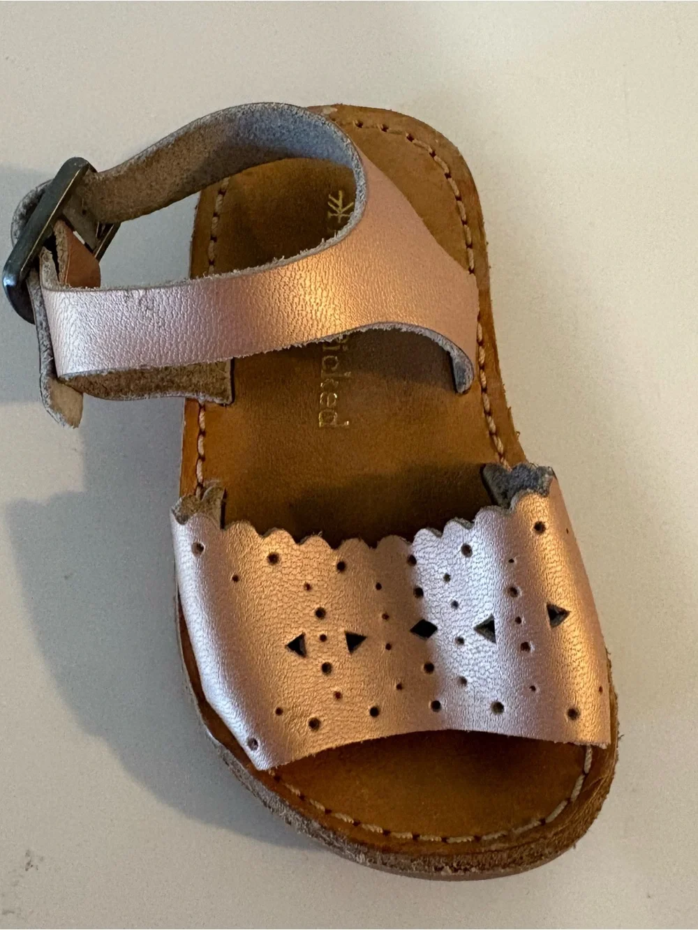 Freshly Picked laguna sandal in rose gold color size 3